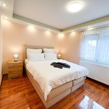 Extrem Ruhiges Apartment- Leipzig Ost Экстерьер фото
